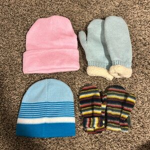 Kids hat and gloves lot